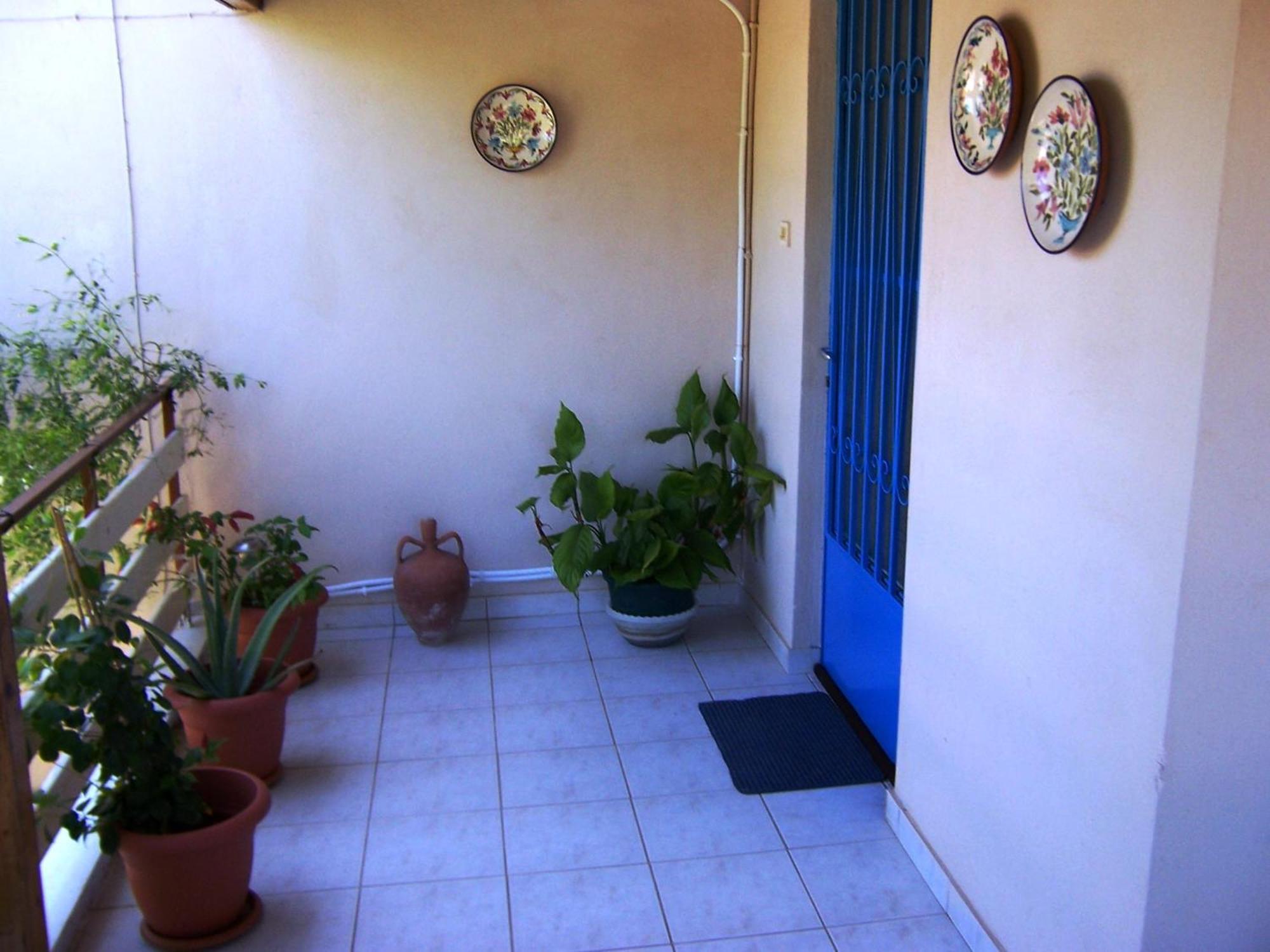 Maria'S Haus In Artemida Apartment Exterior foto