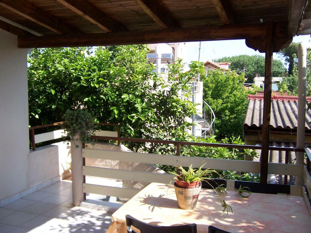 Maria'S Haus In Artemida Apartment Exterior foto